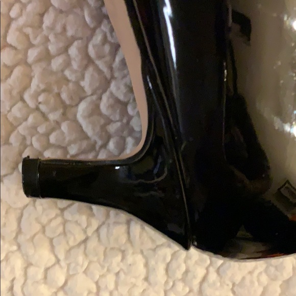 Black Patent Leather Ankle Boots - Picture 5 of 7